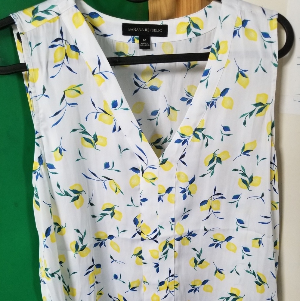 Banana Republic Lemon Tank